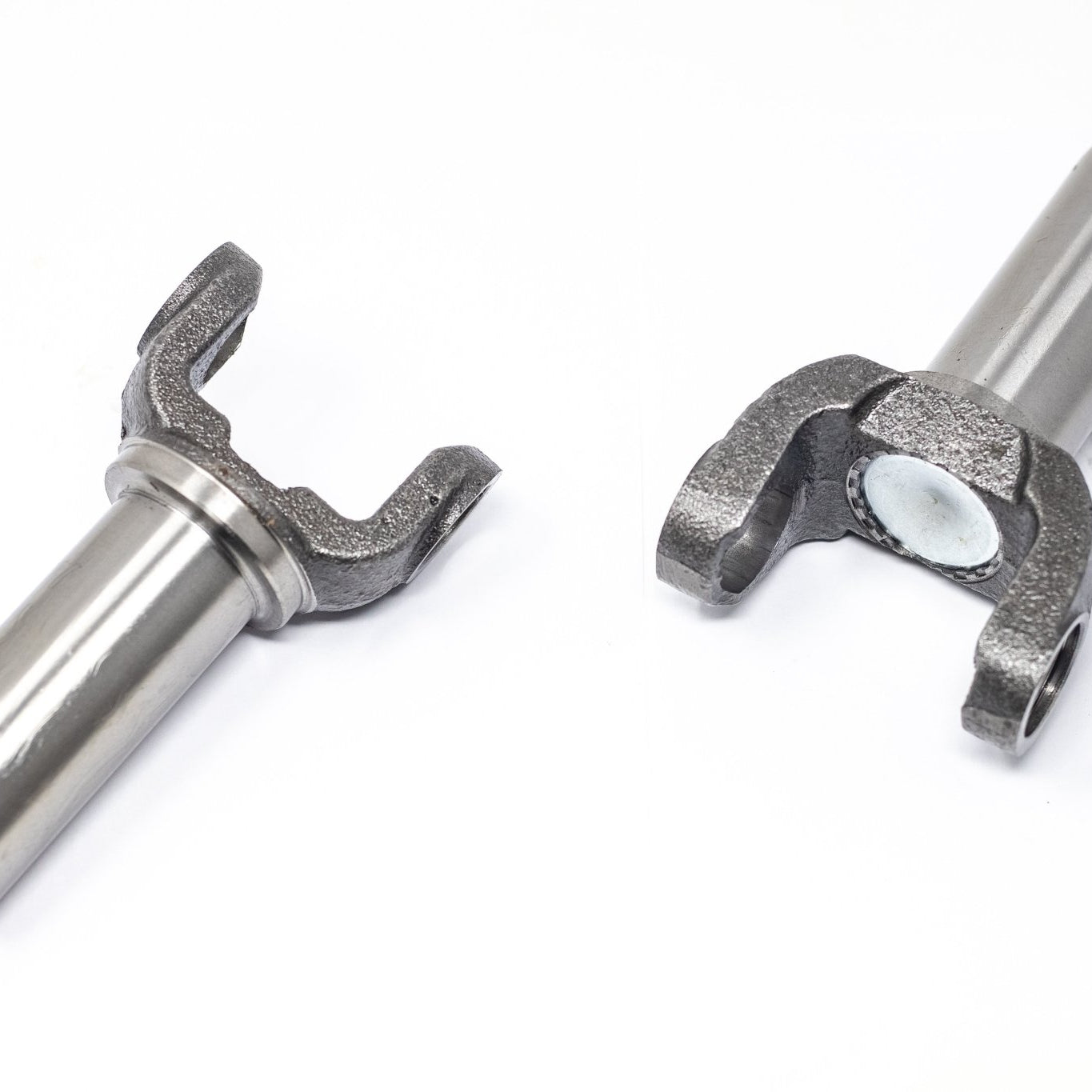 CD009 Yoke - SERIALNINE