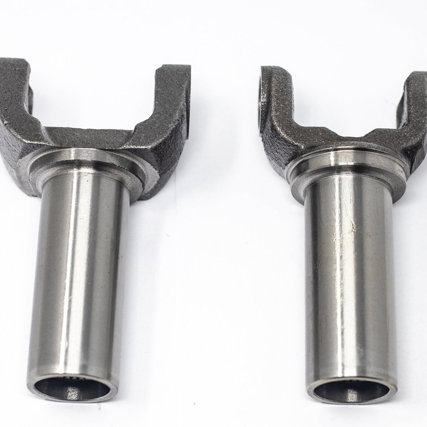 CD009 Yoke - SERIALNINE