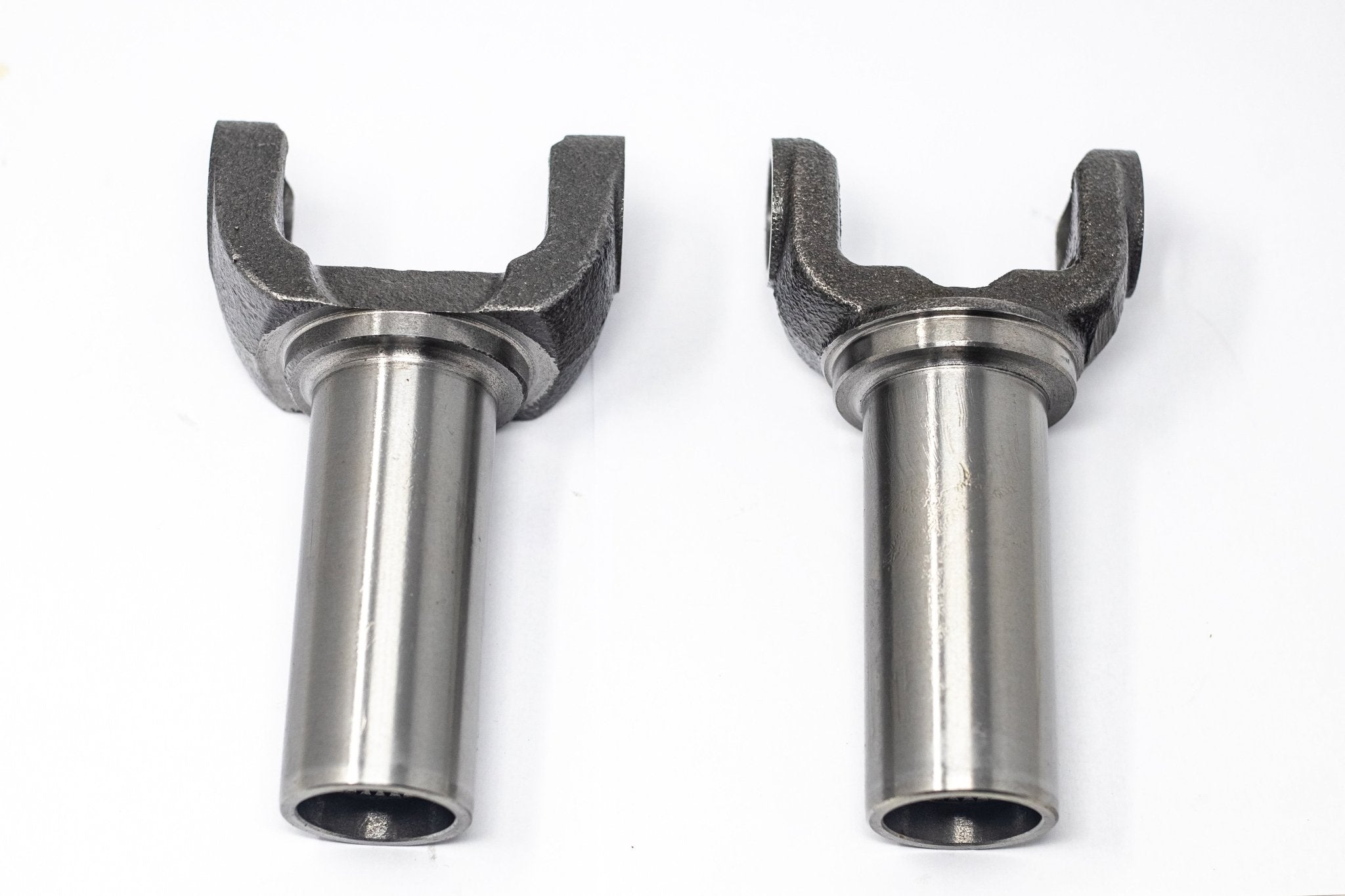 CD009 Yoke - SERIALNINE