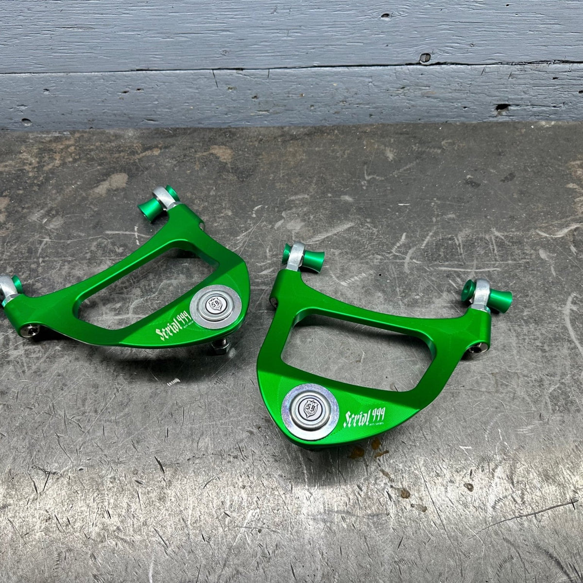 Chaser / Mark II / Cresta JZX90 / JZX100 Serial999 Rear Upper Control