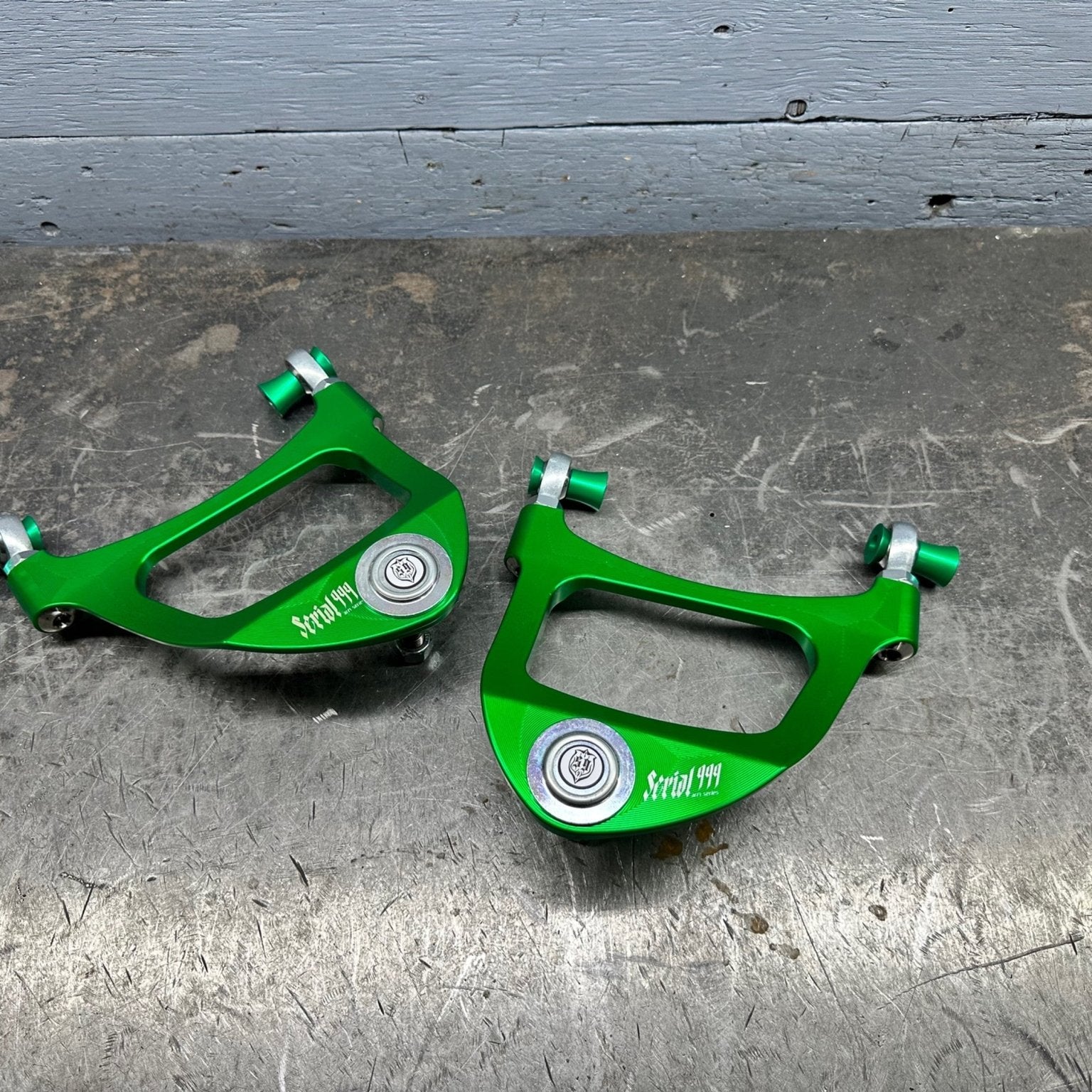 Cressida / Chaser / Mark II / Cresta MX83 / JZX81 / GX81 SERIAL999 Rear Upper Control Arms - SERIALNINE
