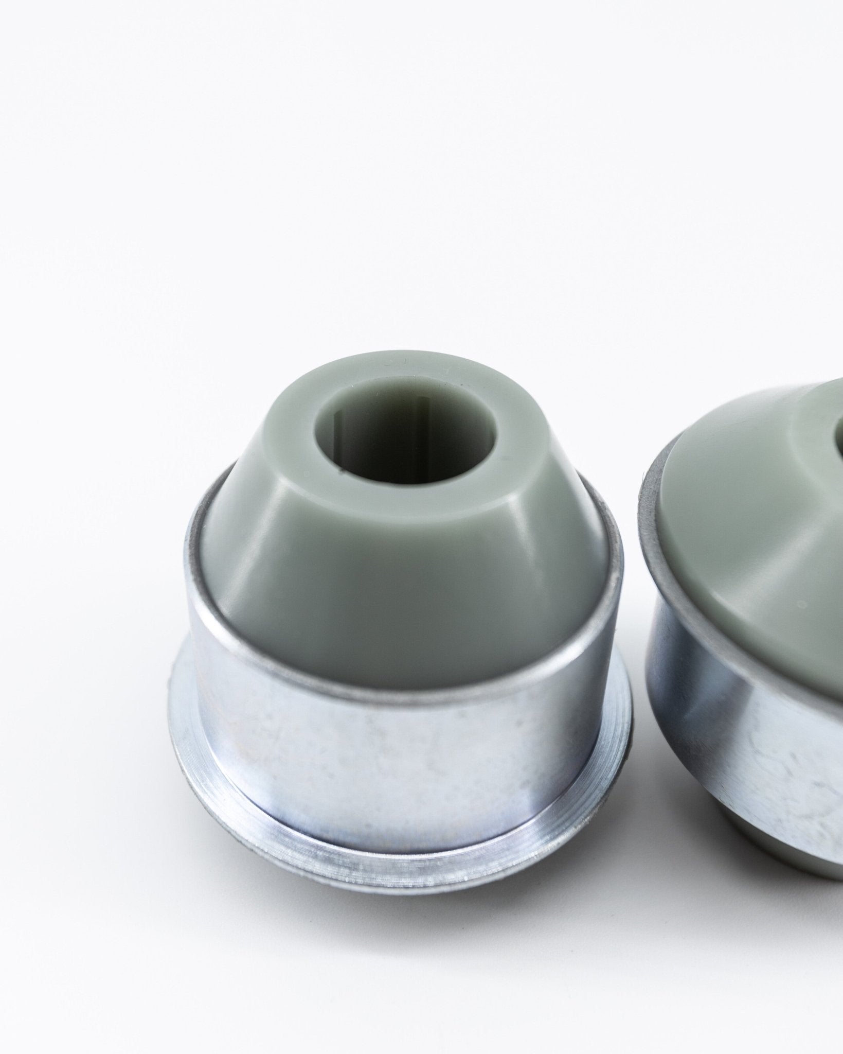 GS400 / GS430 / Soarer / SC430 JZS161 / UZZ40 Front Tension Rod Bushings - SERIALNINE