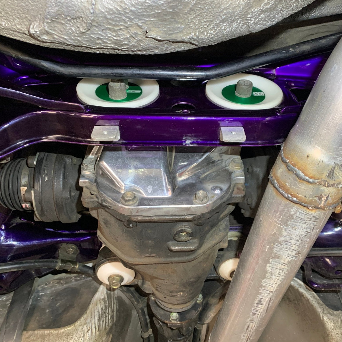IS300 / Altezza / Verossa / Crown SXE10 / JZX110 / JZS171 Differential Bushing Kit - SERIALNINE