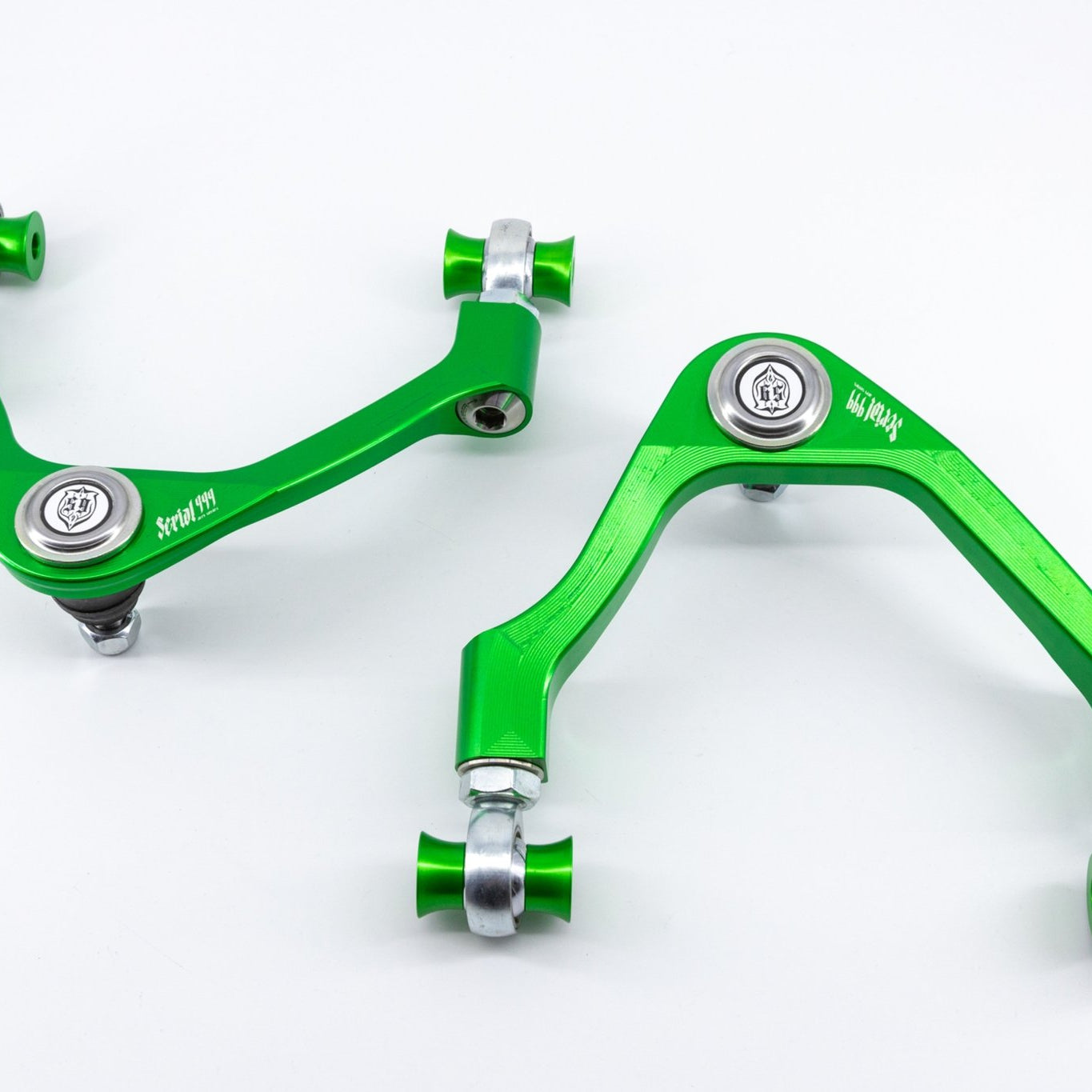 IS300 / Altezza / Verossa / Crown SXE10 / JZX110 / JZS171 Front Upper Control Arms - SERIALNINE