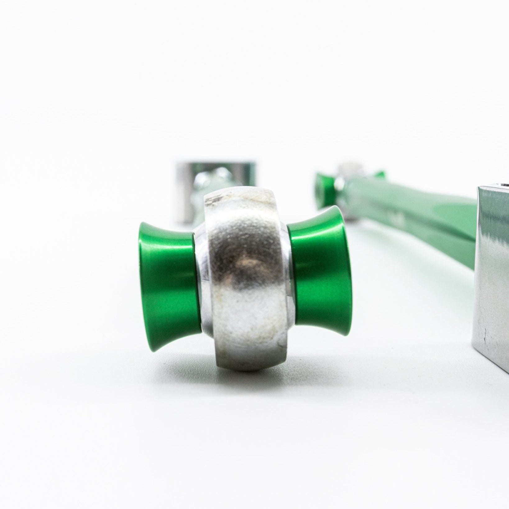 IS300 / Altezza / Verossa / Crown SXE10 / JZX110 / JZS171 Serial999 Traction Arms - SERIALNINE