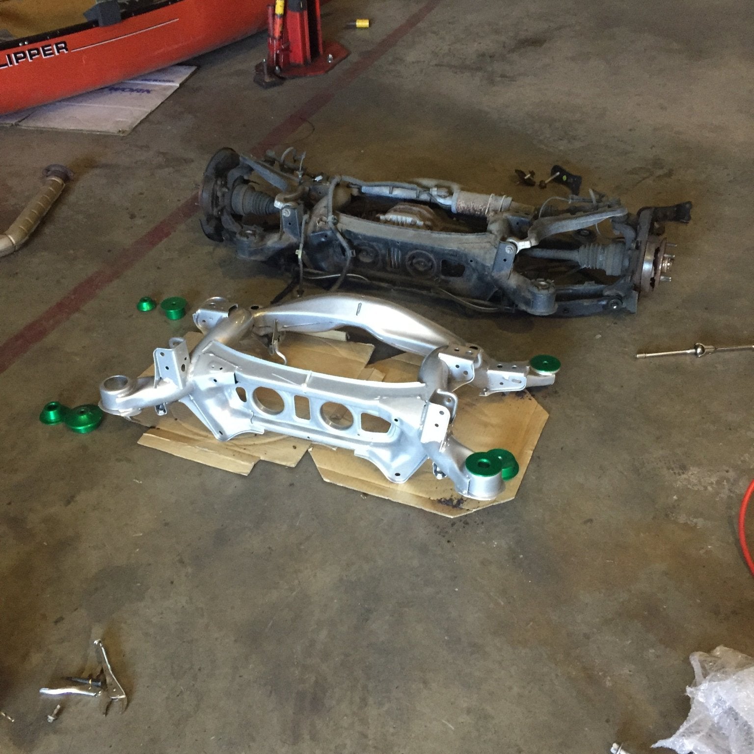 IS300 / Altezza / Verossa / Crown SXE10 / JZX110 / JZS171 Subframe Bushing Kit - SERIALNINE