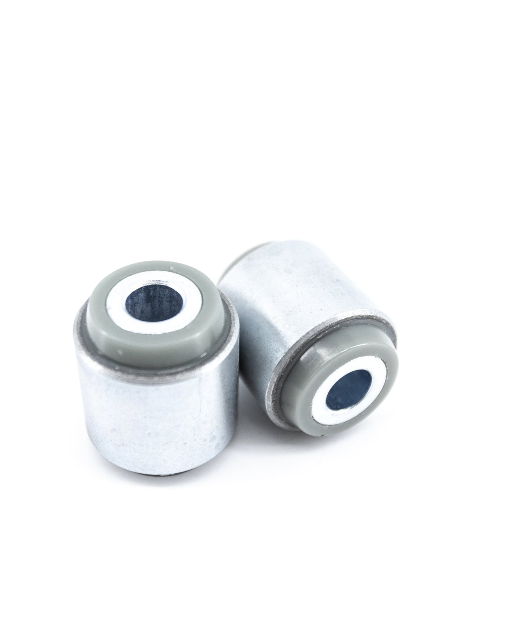 IS300 / GS300 / Verossa SXE10 / JZS161 / JZX110 Rear Hub Bushings (Traction) - SERIALNINE