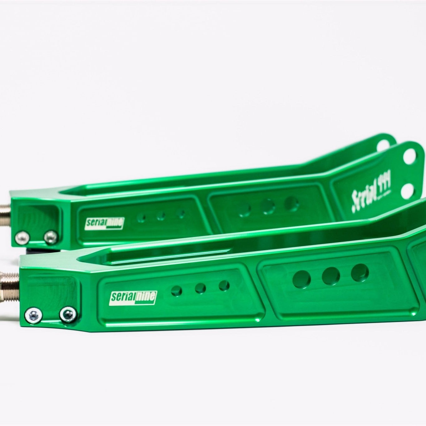 IS300 / GS300 / Verossa SXE10 / JZS161 / JZX110 Rear Lower Control Arms - SERIALNINE