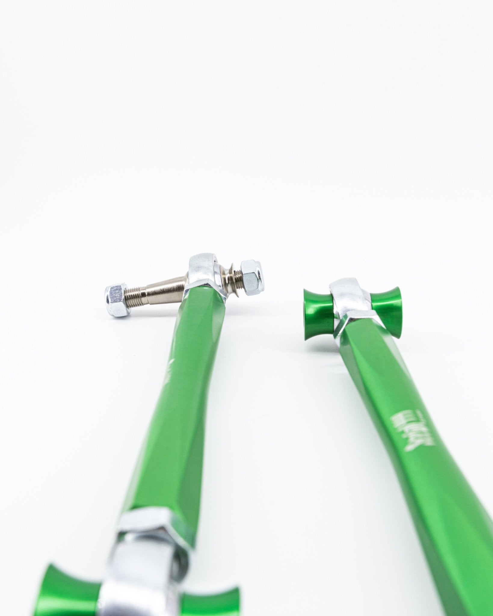 SC300 / SC400 / Soarer JZZ30 Serial999 Toe Arms - SERIALNINE
