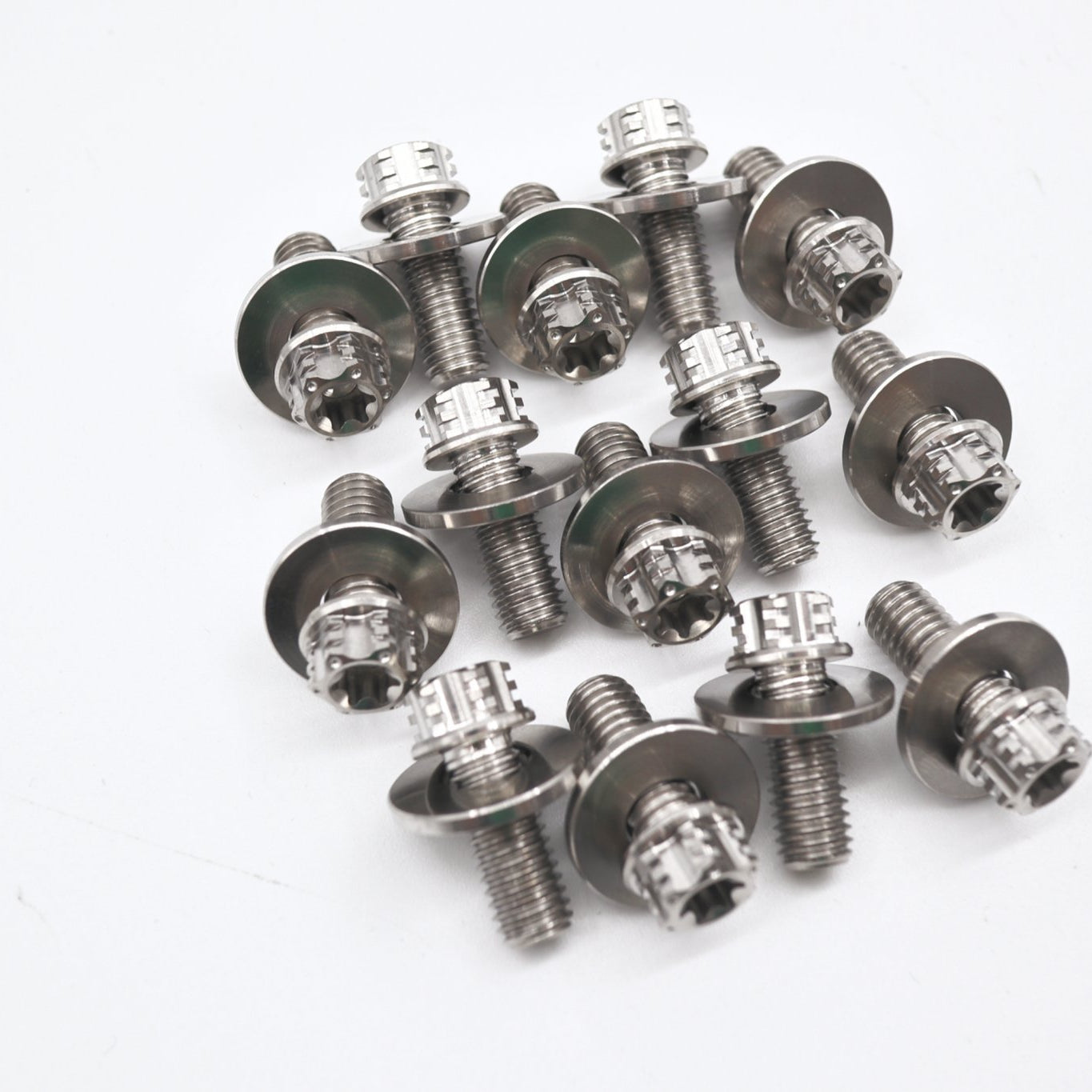 Titanium Spark Sprayer Hardware - SERIALNINE