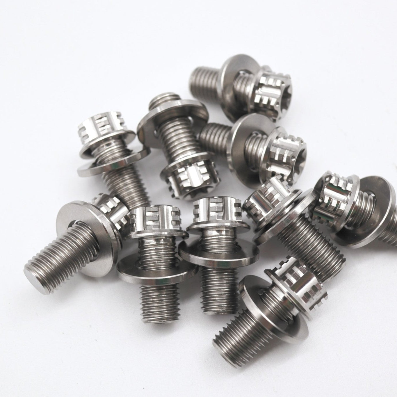Titanium Spark Sprayer Hardware - SERIALNINE