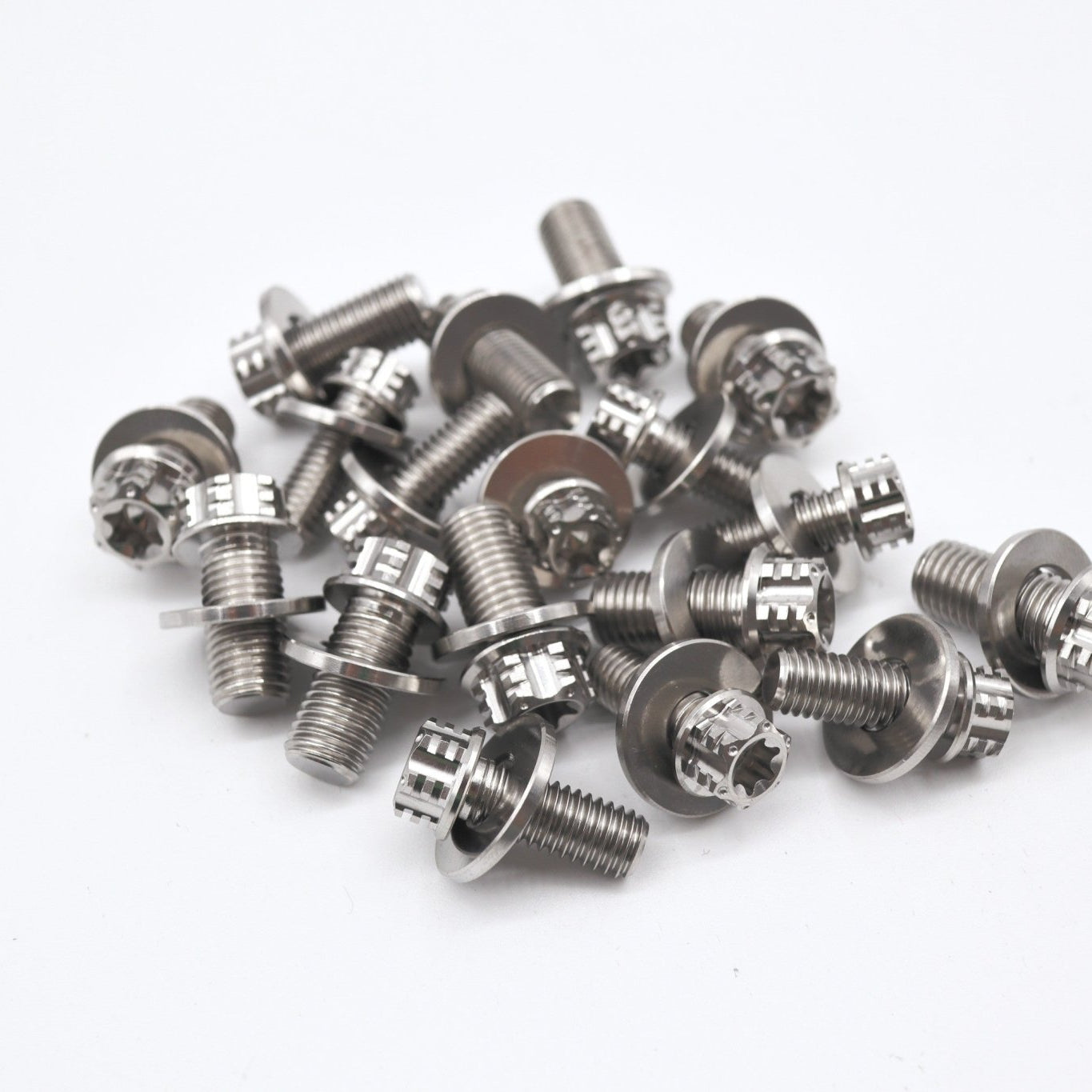 Titanium Spark Sprayer Hardware - SERIALNINE