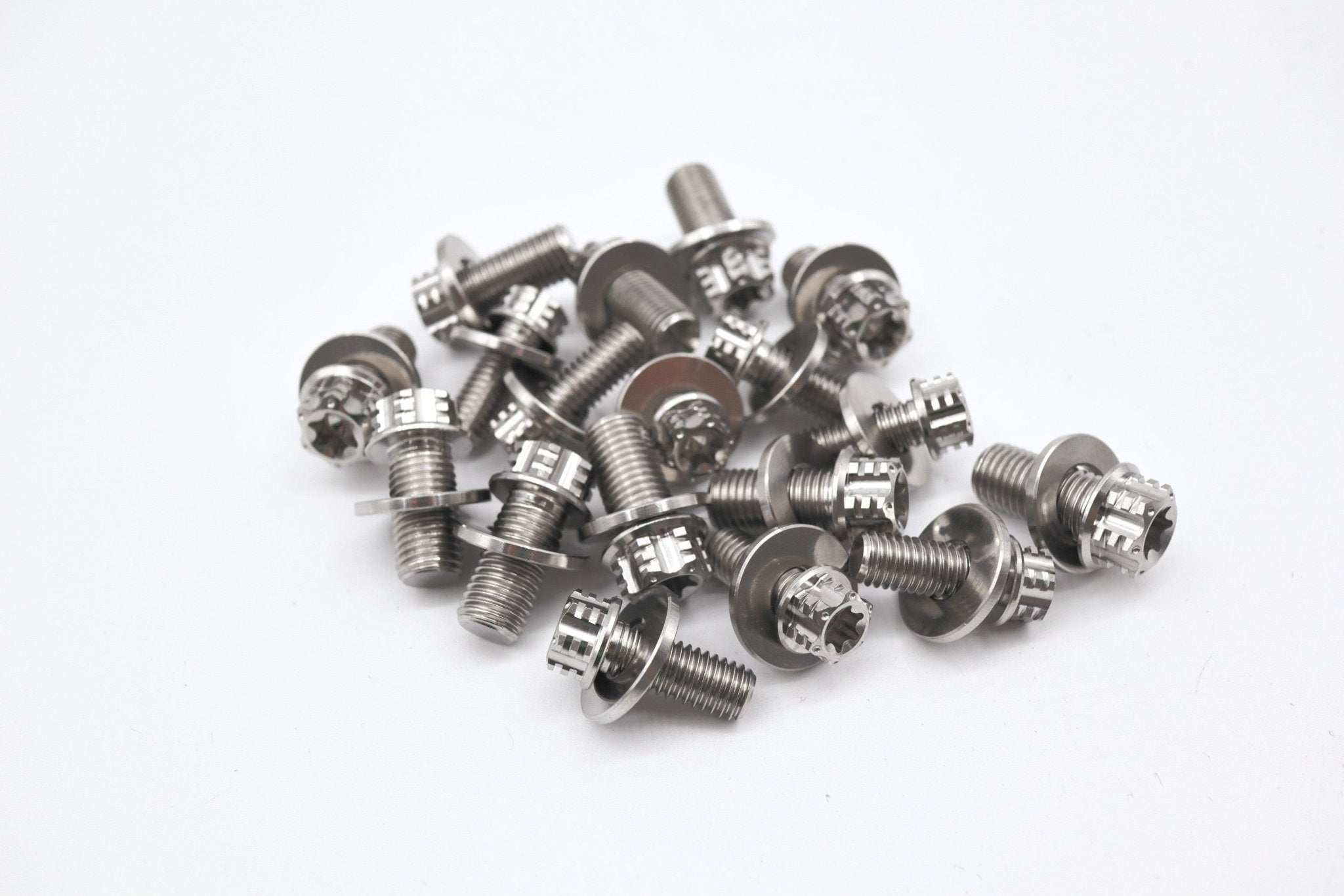 Titanium Spark Sprayer Hardware - SERIALNINE