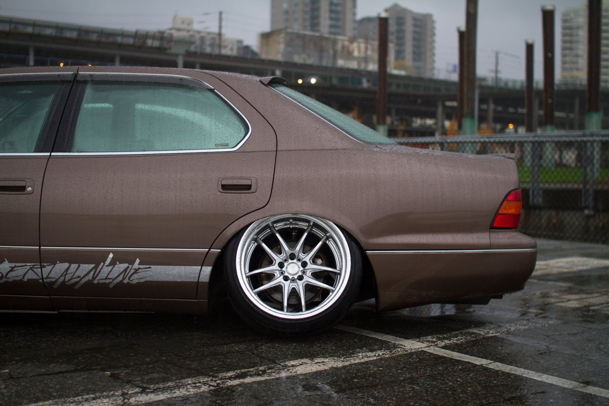 LS400 / Celsior UCF20 Roof Wing - SERIALNINE